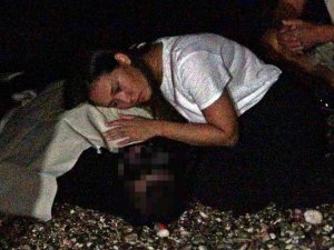 Ablanın Kardeşine Son Sarılışı