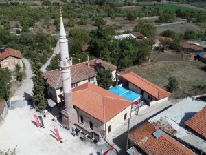 120 Yıllık Tarihi Camide Yeniden Ezan Sesi