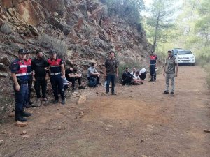 Köyceğiz’de 14 Düzensiz Göçmen Yakalandı