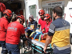 Sağlıkçılar Bu Kez Arkadaşlarını Kurtarmak İçin Seferber Oldu