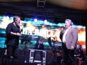 Melikgazi Belediyesi’nden Şiirlerle Türkü Konseri