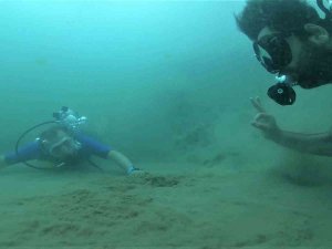 Yaptıkları Su Altı Dalışında Oldukça Nadir Görülen Bir Manzara İle Karşılaştılar
