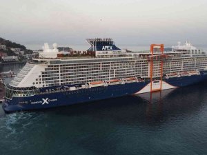 Celebrity Apex Kuşadası’nda