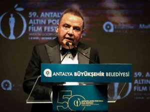 Altın Portakal’da Açılış Galası Yapıldı