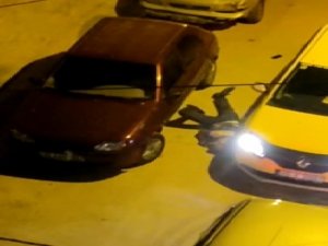 Bandırma’da Ticari Taksi, Kavgada Yaralanan Kişinin Kolunu Böyle Ezdi