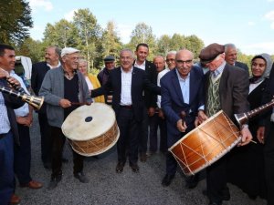 Davullu Zurnalı Yol Sevinci