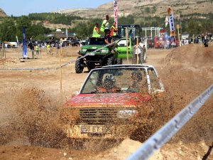 Off-road Tutkunları Sivas’ta Buluştu