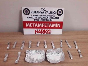 Kütahya’da Polis Timlerince Durdurulan Araçta Uyuşturucu Ele Geçirildi