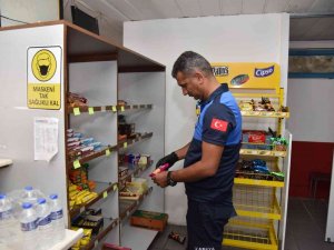 Kartepe’de Kantinler Denetleniyor