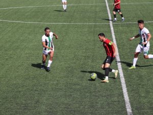 Sarayköyspor Evinde Farklı Kazandı