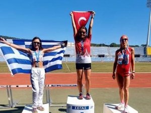 Muğlalı Profesör Atletizmde Rekor Kırdı