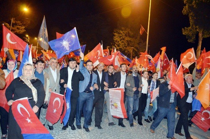 Kula’da Zafer Turu