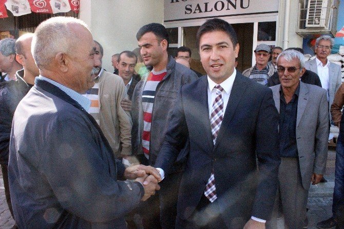 Yurt Dışı Oylarıyla Milletvekili Seçilen Cahit Özkan’ın Mutluluğu
