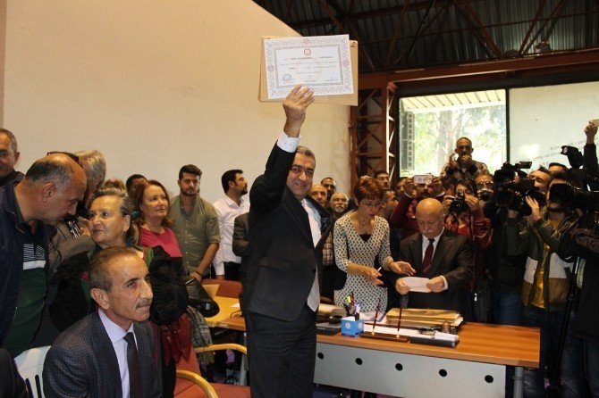 Chp İzmir Milletvekilleri Mazbatalarını Aldı