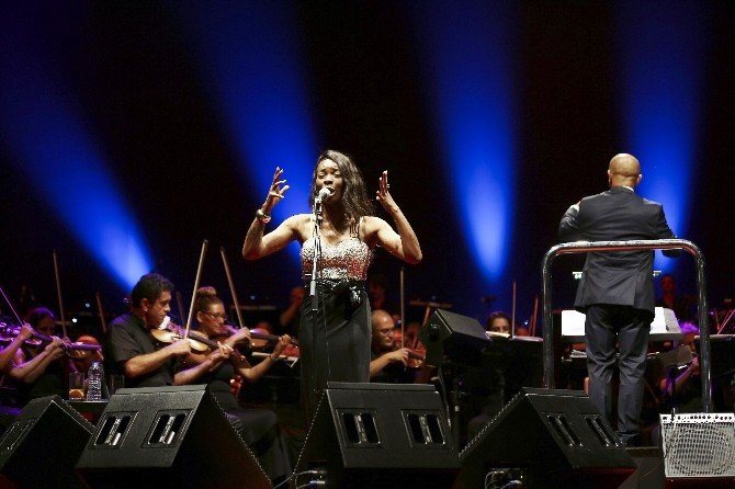 Buıka’dan Unutulmaz Senfonik Konser