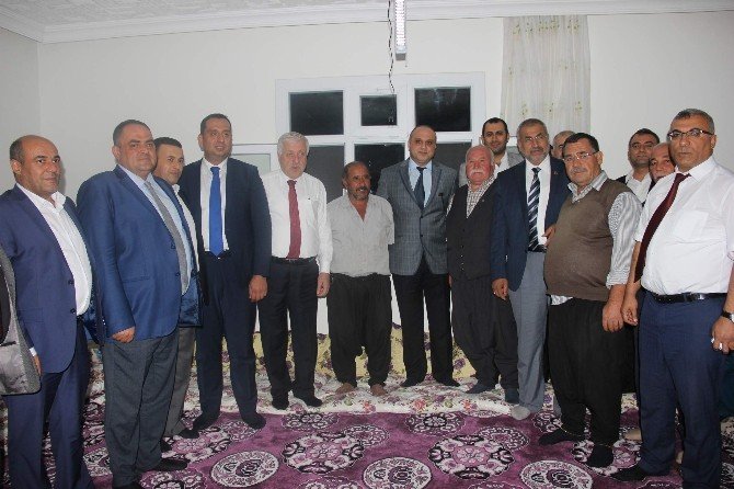 19 Yıldır Mhp’li Olan Aile Ak Parti’ye Geçti