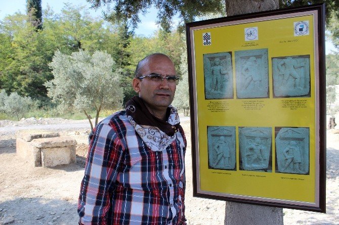 Antik Kentte Ziyaretçileri Gladyatörler Karşılayacak