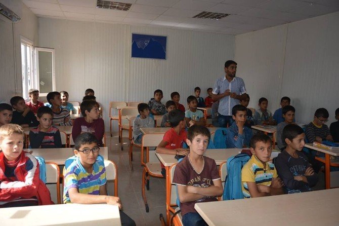 Viranşehir’deki Çadırkentte 5 Bin Suriyeli Çocuk Eğitim Görüyor