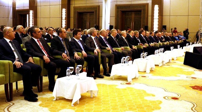 Bakan Kılıç: "Yabancı Hakem Tartışmaları Gereksizdir"