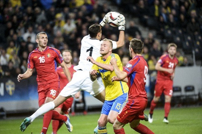 İsveç Play-off’a Erkan’la Yürüdü