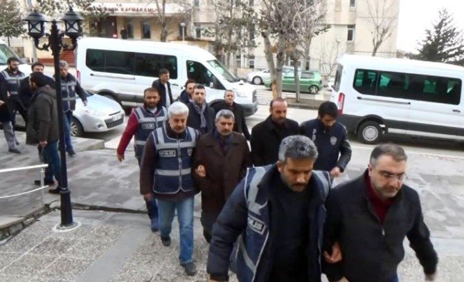 Erzurum’daki “Paralel Yapı” Operasyonunda 11 Tutuklama