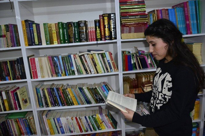Sungurlu’da “Bir Kitap Da Sen Oku” Kampanyası