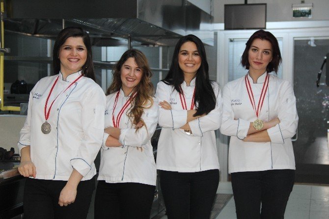 Geleceğin Aşçıları Madalyaya Doymadı