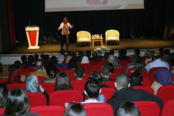 Uaü’den Girişimcilik Zirvesi