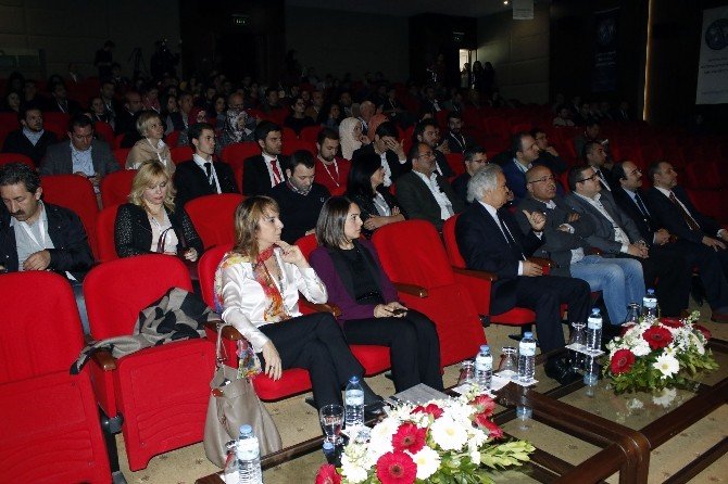 Uaü’den Girişimcilik Zirvesi