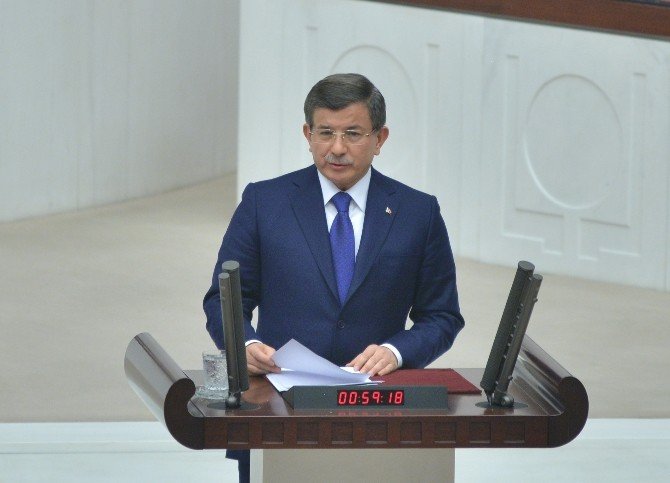 Davutoğlu: “Benim Liderliğe Gelişimde Kaset Oyunları Olmadı”