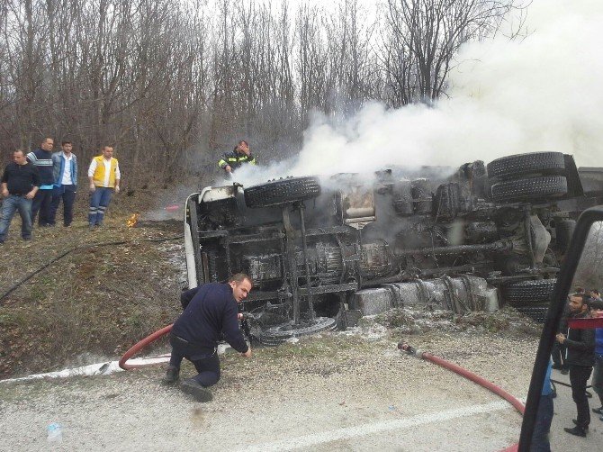 Samsun’da Trafik Kazası: 2 Kişi Yanarak Öldü