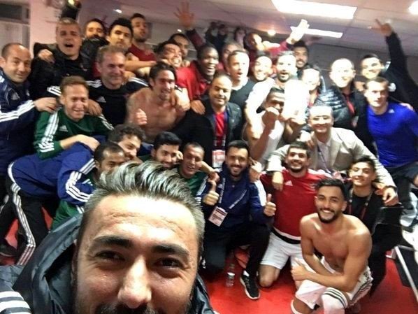 Gaziantepsporlu Oyunculardan Selfili Galibiyet Kutlaması