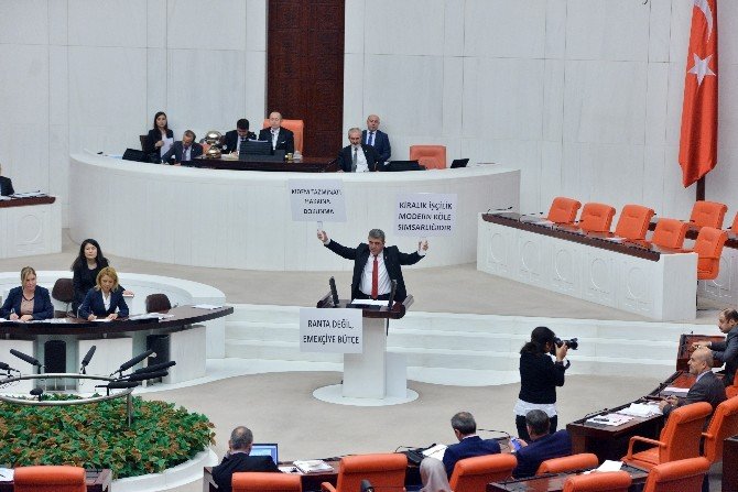 Chp’li Vekilden Pankartlı Konuşma