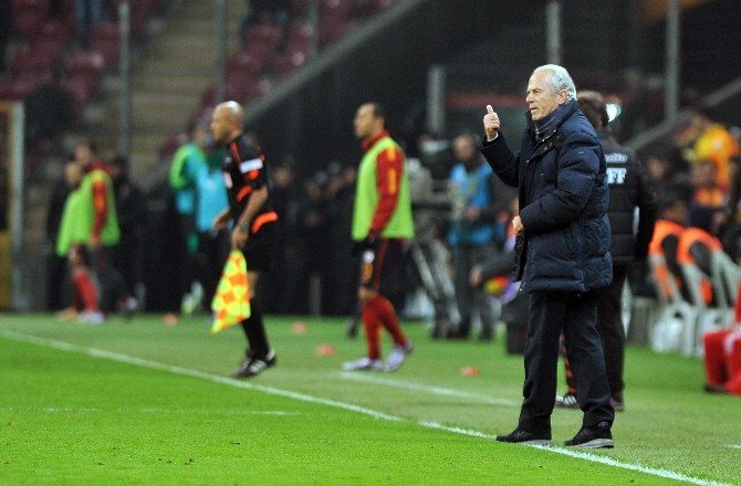 Mustafa Denizli’nin Çöküşü