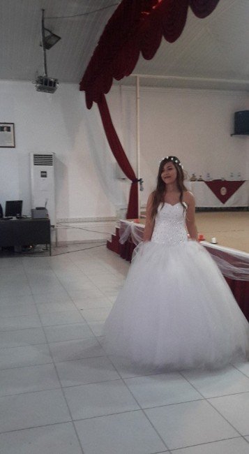 Fethiye’de Öğrenciler Gelin Oldu