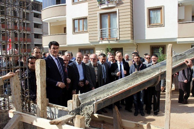 Osmangazi Belediyesi "Bilgi"li Gençler Yetiştirecek