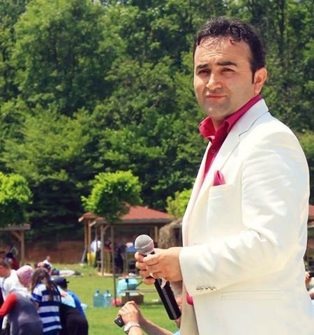 Kaybettiği Annesi İçin Şarkı Yaptı