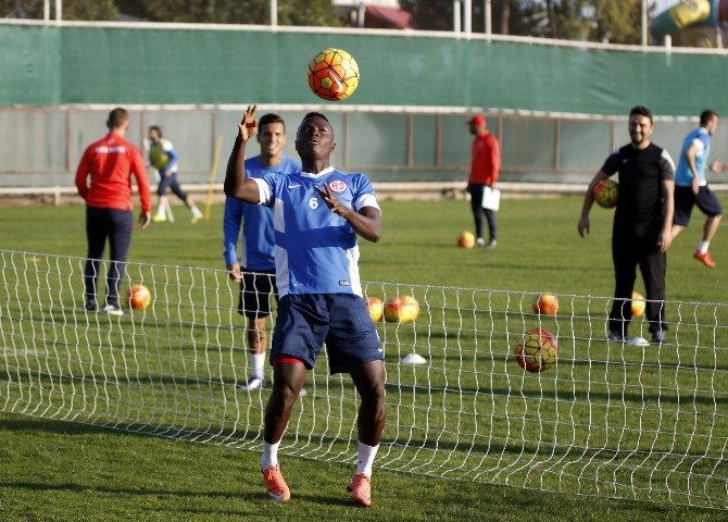 Antalyaspor’da Kasımpaşa Maçı Hazırlıkları Başladı