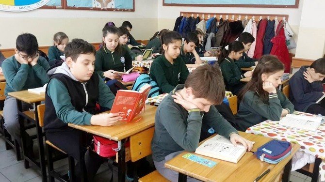 Çocuklara Okumayı Sevdiren Proje