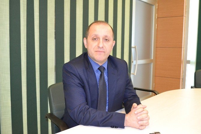 Hastane Personeli, ’Sen Kadınsın, Gel Yaparsın’ Klibinde Oynadı