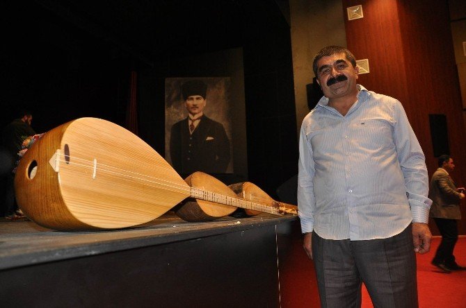 Ünlü Halk Ozanlarının Bağlamalarıyla "4 Saz, Bir Usta" Konseri