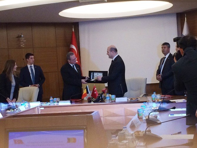 Bakan Soylu’dan ’Asgari Ücret’ Açıklaması