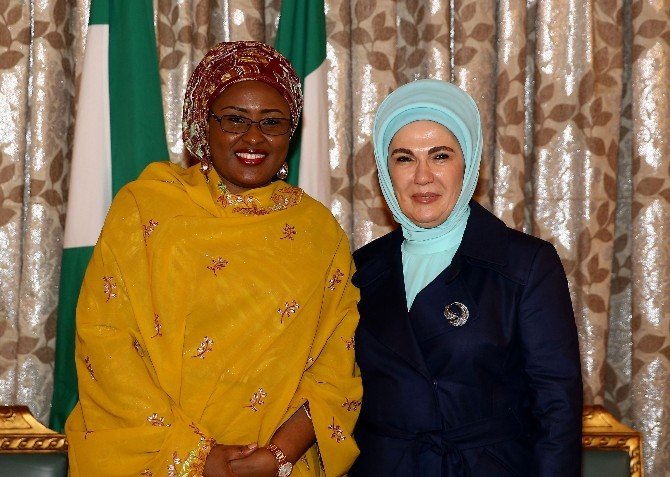 Emine Erdoğan, Buhari’nin Eşi Aıshe Buhari İle Görüştü