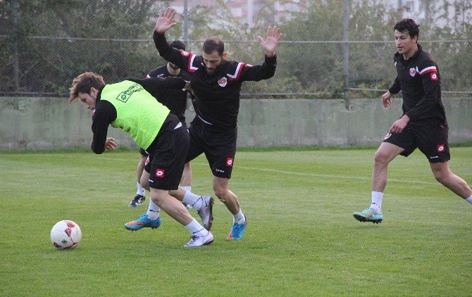 Lider Adanaspor Hazırlıklarını Sürdürüyor