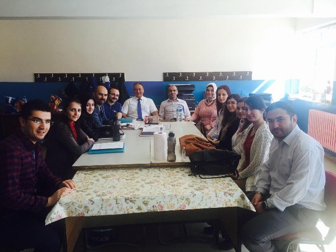 Seyitgazi İlçe Milli Eğitim Müdürü Avcı, Cevizli İlkokulu Ve Ortaokulu Ziyaret Etti