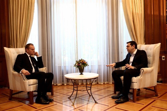 Tusk’tan Sığınmacılara, ‘Avrupa’ya Gelmeyin’ Çağrısı