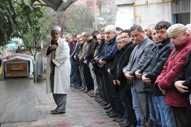 Kdz. Ereğli Belediyesi İtfaiye Amiri Annesini Kaybetti