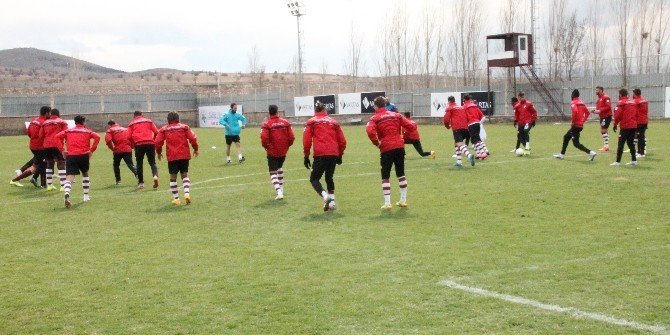 Ogün Temizkanoğlu: "Rakip Olarak Kimseyi Görmüyorum"