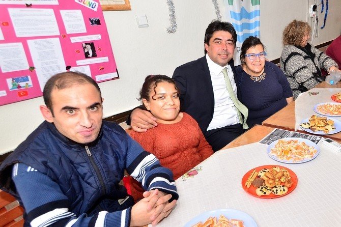 Foça’da Engelsiz Yaşam Üretimde