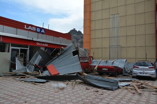 Giresun’da Şiddetli Rüzgar Etkili Oldu
